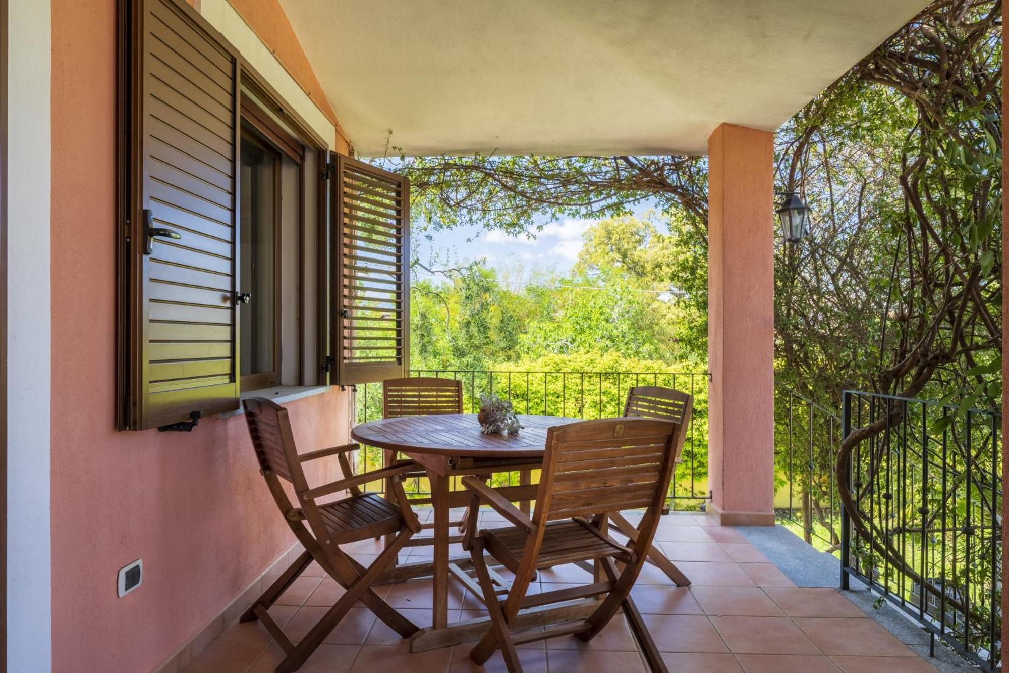 Casa Vacanze Lolivastro Арбатакс Экстерьер фото